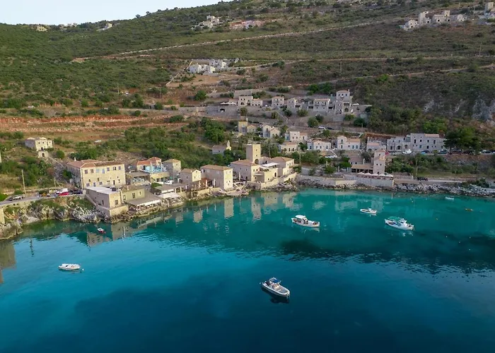 Poseidon-apea Holiday home *